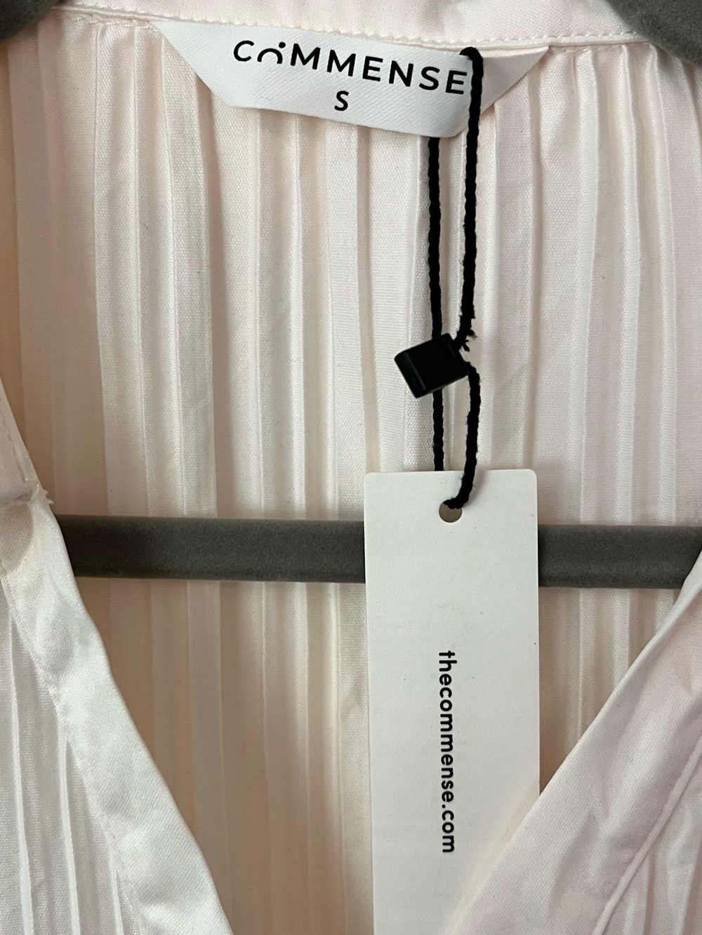 Commense Cream Pleated Button-Front Oversized Top - Picture 6 of 7